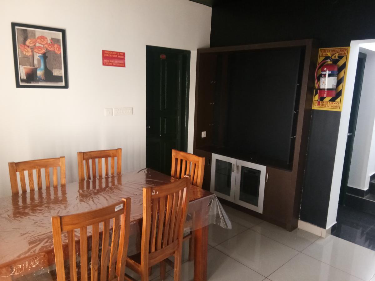 Skyblue Resort Ooty Buitenkant foto
